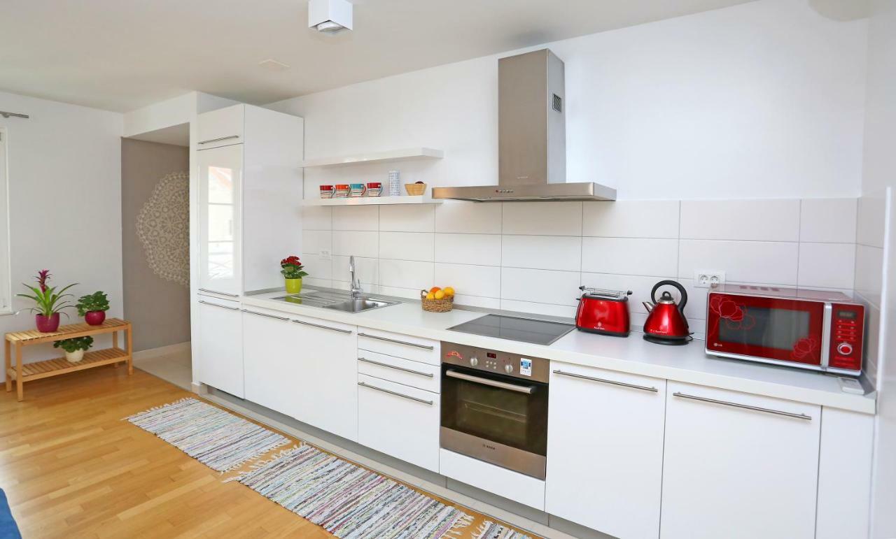Luxury Apts Leone Split Centre Kültér fotó