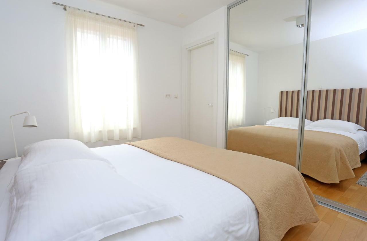 Luxury Apts Leone Split Centre Kültér fotó